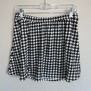 SO Monochrome Houndstooth Skater Skirt
